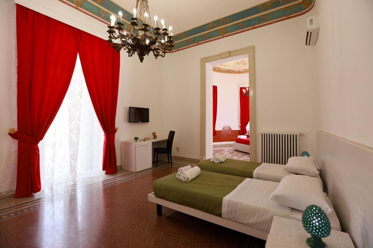 Il Siciliano Room'S & Suite Palermo Exterior photo